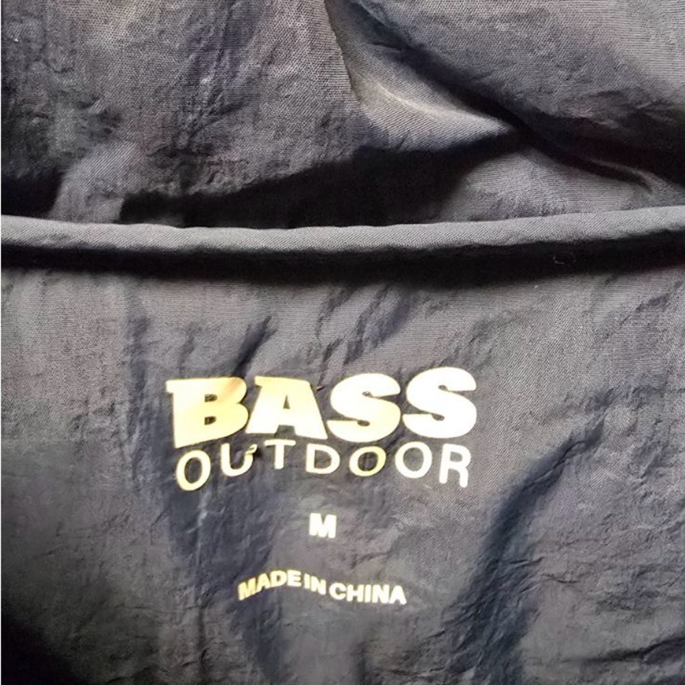 BASS Outdoor NWT Puffer Vest Men’s Medium Ensign Blue Warm Quilted Winter - Picture 4 of 4